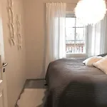 Lägenhet Levin Roelli 2 *