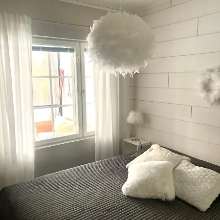 Levin Roelli 2 Леви